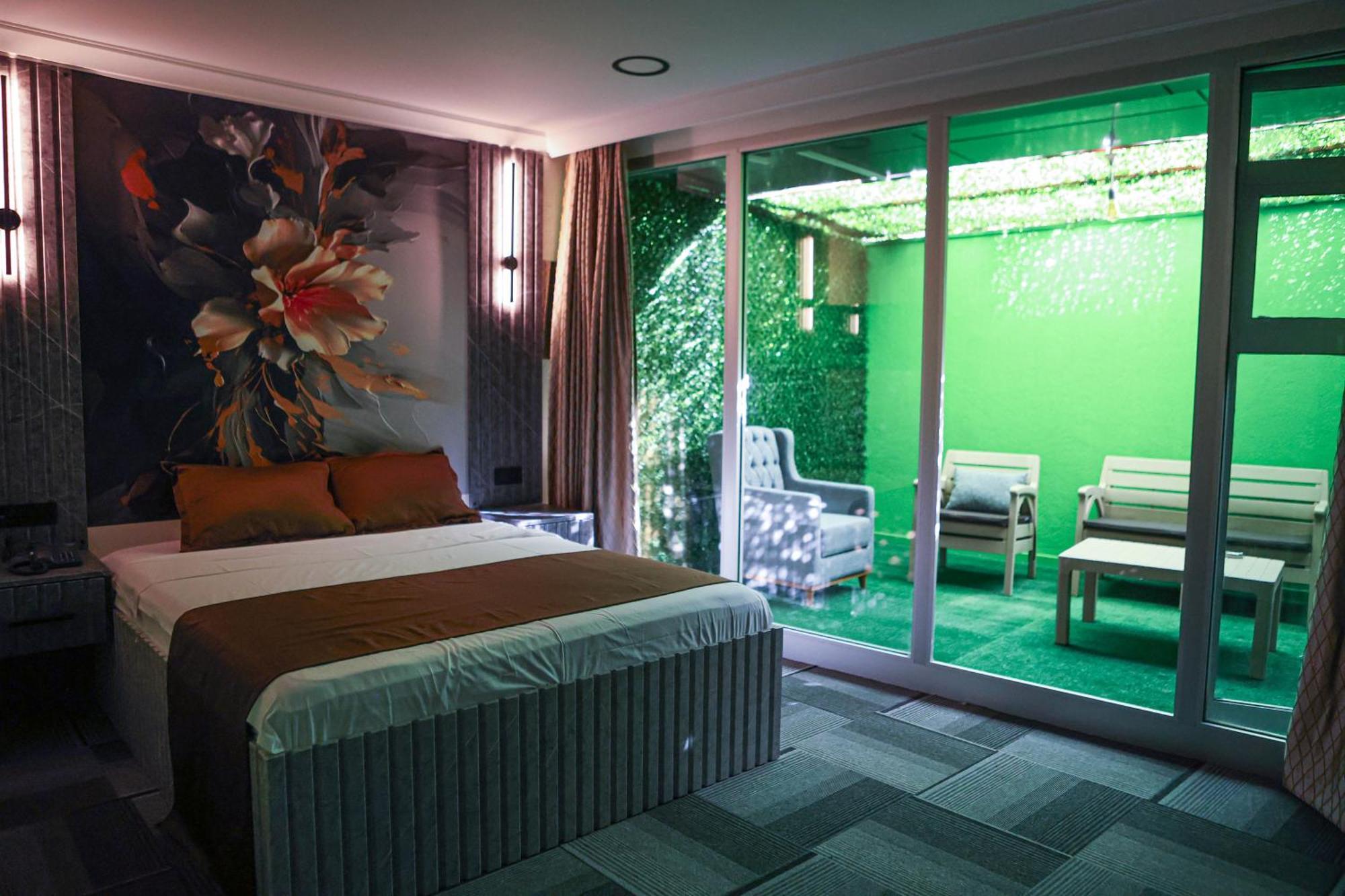 City Night Suites & Hotels Cekme Eksteriør billede